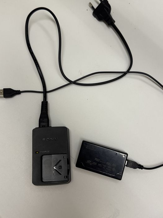 Камера Sony Cyber-Shot 16.1 mp