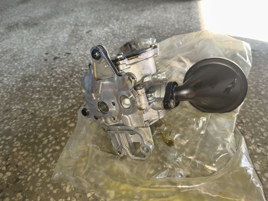 Pompă ulei VW  3.0