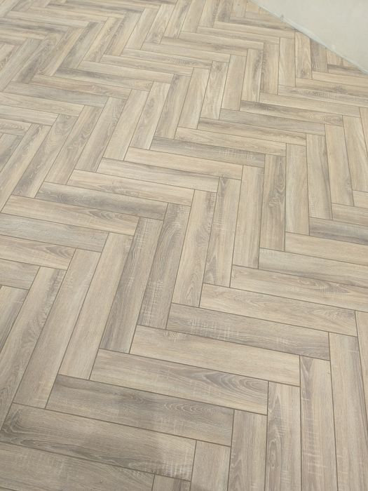 Арча таркет терамиз сифатли ва безатхот.