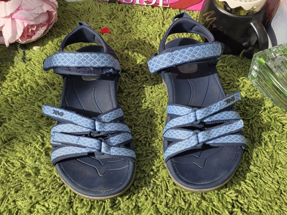 Teva сандали N36