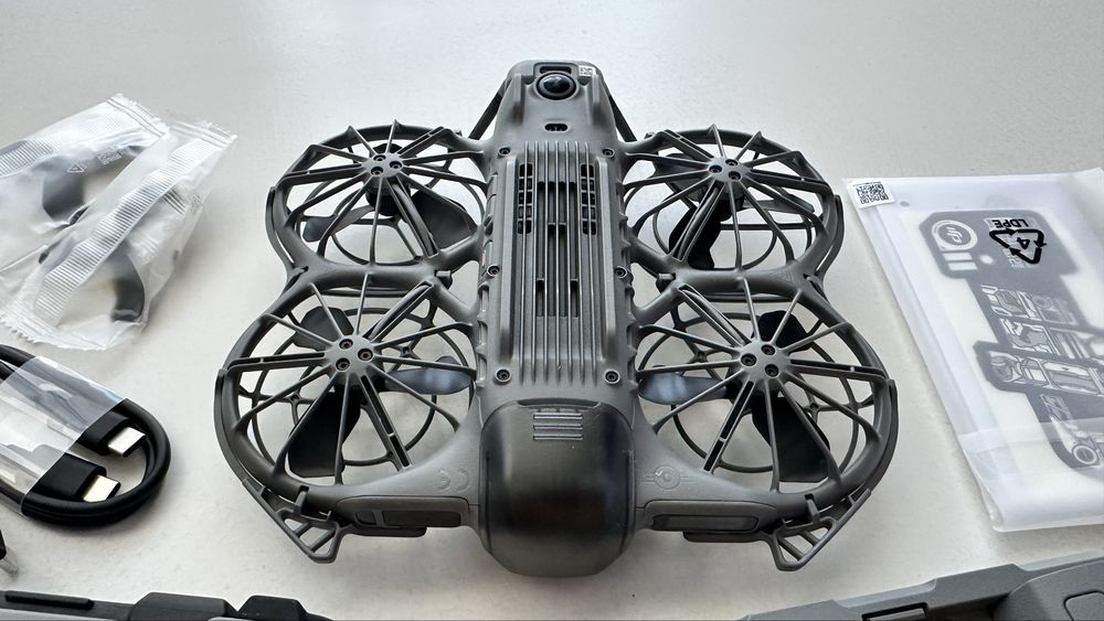 Drona DJI Neo 2 Fly More Combo