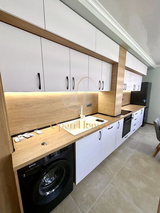 Продава се Тристаен апартамент в Пловдив, Кършияка - 102 кв.м за 1145 €/кв.м - Снимка #5
