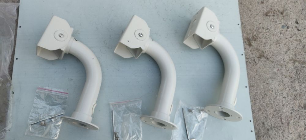 Крепление камеры наблюдения