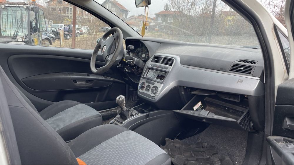 Fiat Punto на части