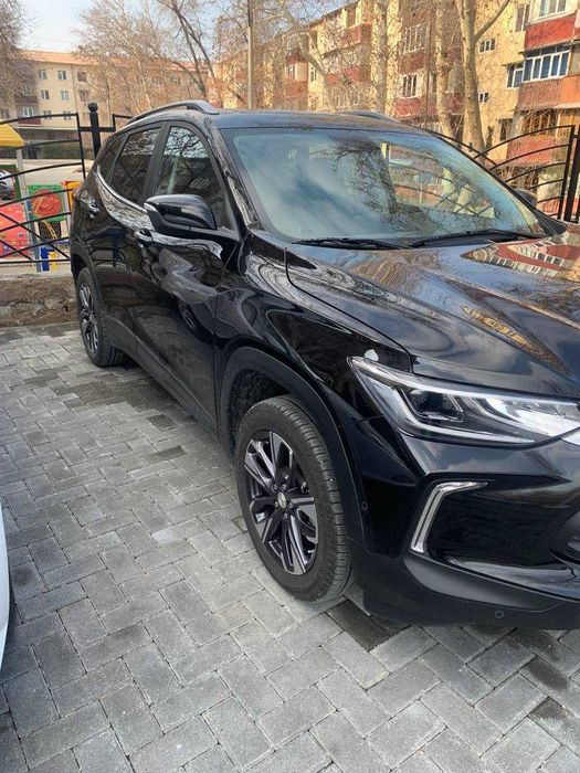 Chevrolet Tracker (Premier) 2025 | 14 000 км