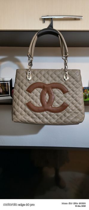 Poșetă piele frumoasa