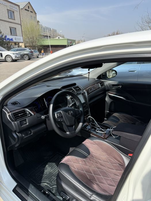 Toyota camry 55 2015