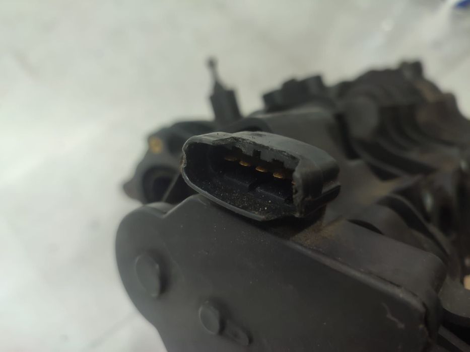 Galerie de admisie 2.0 crdi D4HA 28310-2F000 28381-2f000 Hyundai i40