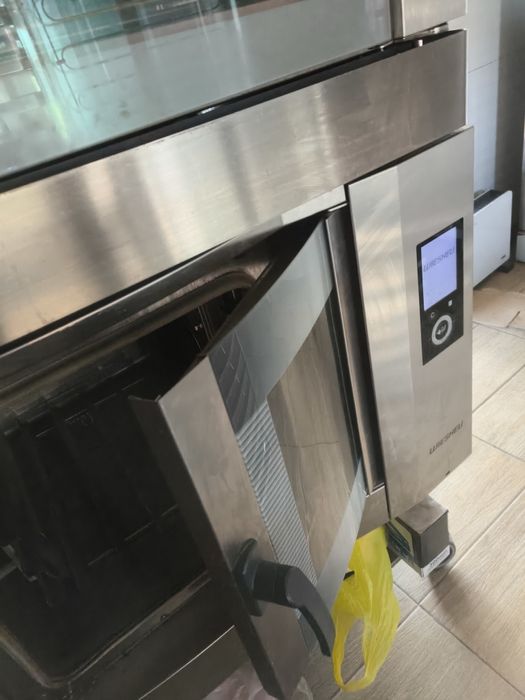 Оборудване. Фурна, фризер, Закусвалня метална конструкция с термо пане