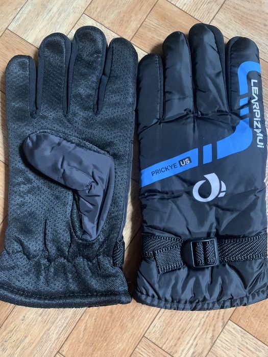 Продам перчатки зимние