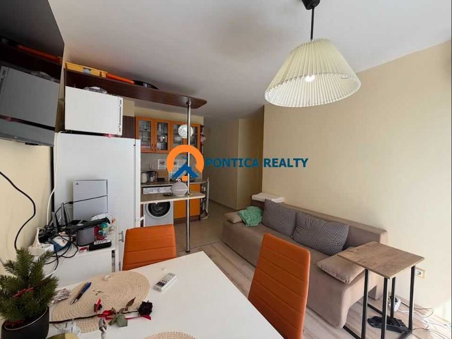 Двустаен в южната част на Слънчев Бряг