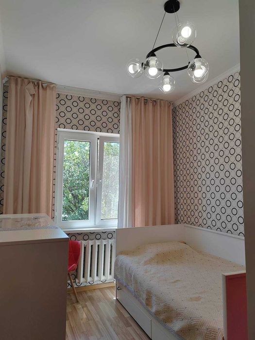 Срочно Продается 3х Комнатная 70м2 Эко Базар Ялангач Мирзо Улугбекский