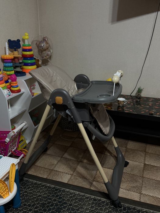 Продам детский стульчик для кормления