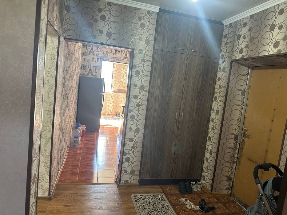 Yangi yolda 2xona  uy sotladi