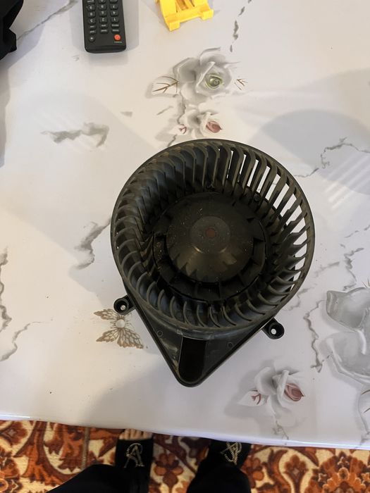 Моторчик печки ауди а4 б6