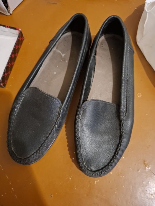 Продается обувь в хорошем состоянии