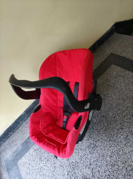 Детска седалка/кошница за автомобил