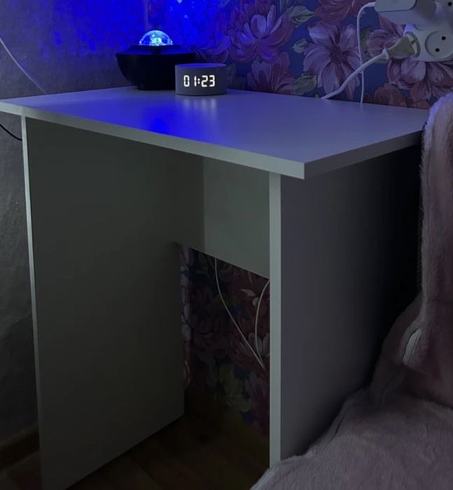 Стол письменный, ученика, универсальный