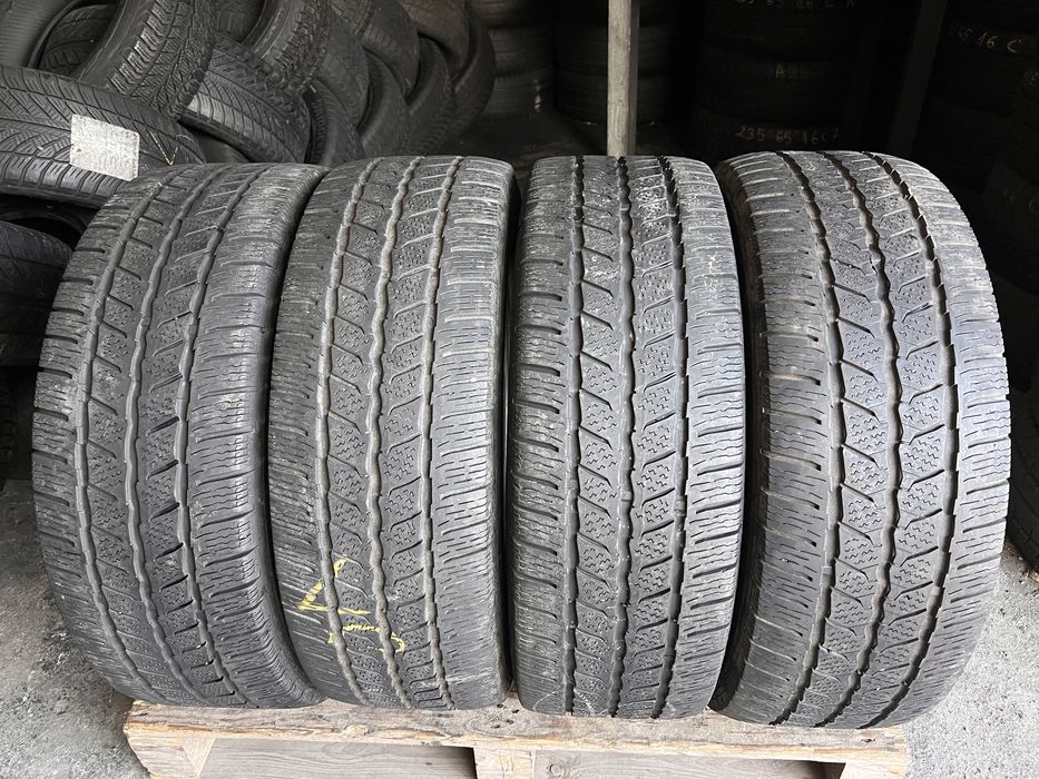 4 anvelope iarna 235/65/16 C , Continental !