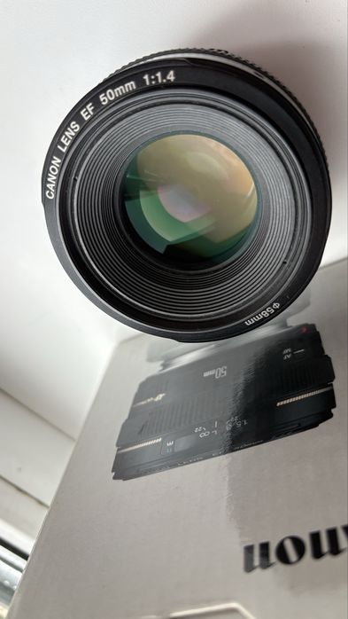 Продам объектив canon EF 50 mm 1.4