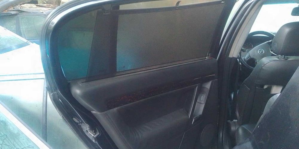 На части Опел Сигнум/Вектра 2.2dti 2004г