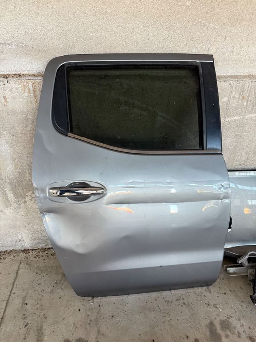 Части за Nissan Navara