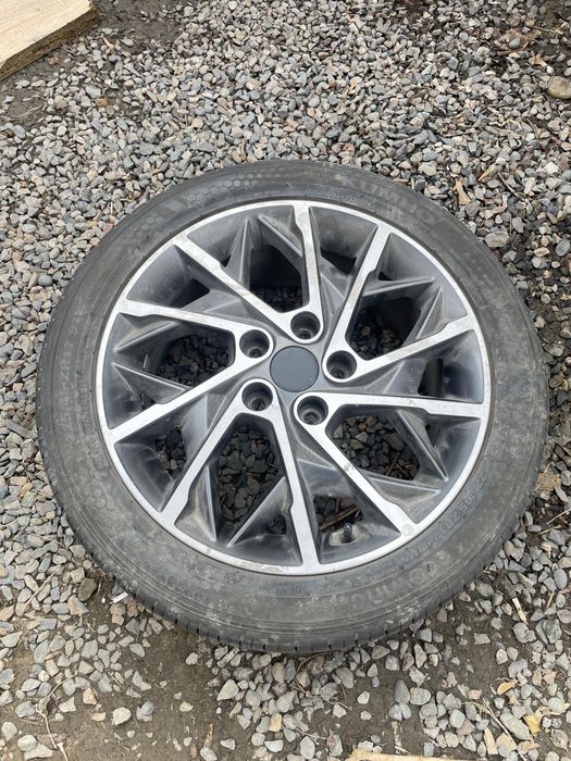 Продам диски с резиной 225/45/R17