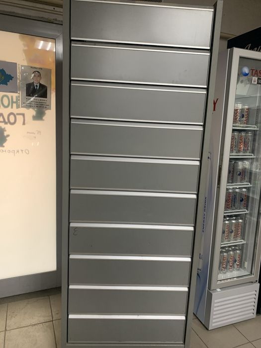 Продом стелаж для стгарет