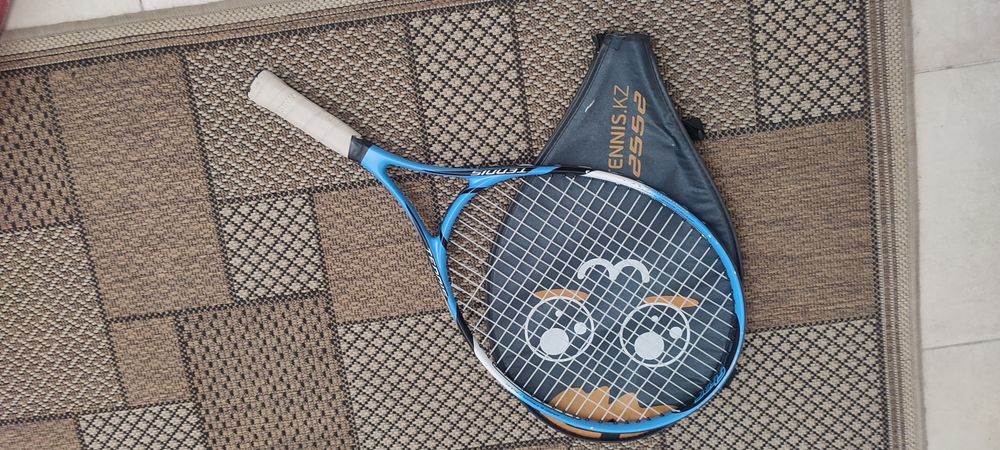 Теннисные ракетки