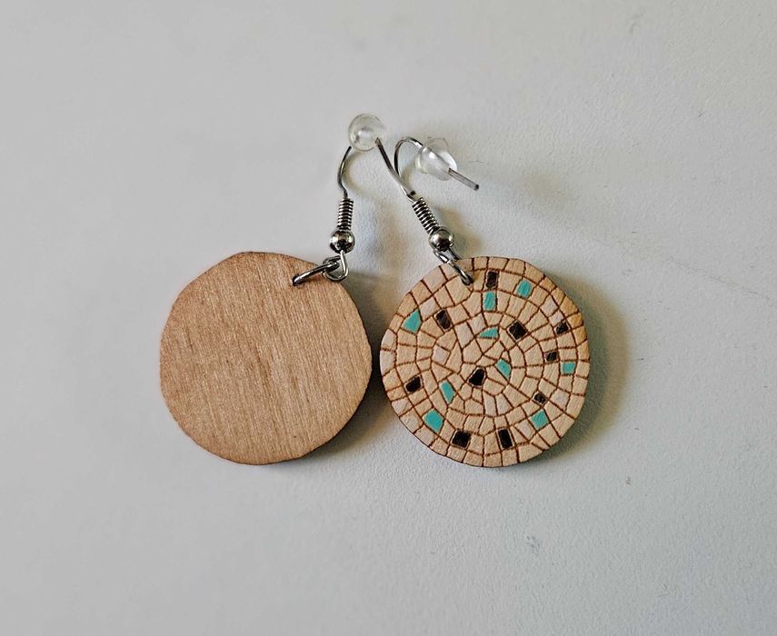 Дървени обеци. Ръчна изработка. Уникат!