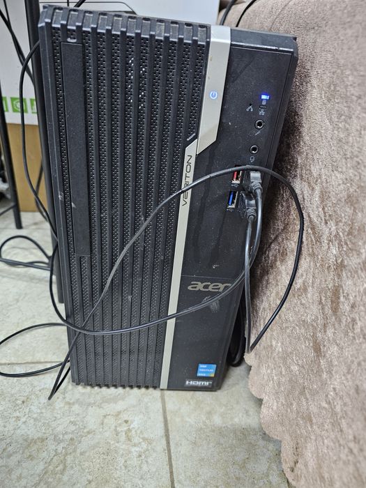 Продавам компютър