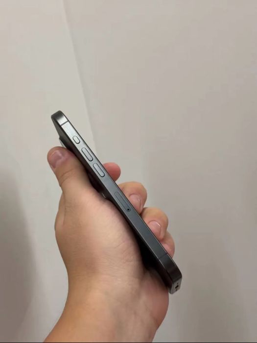 iPhone 15 Pro  Айфон 15 Про