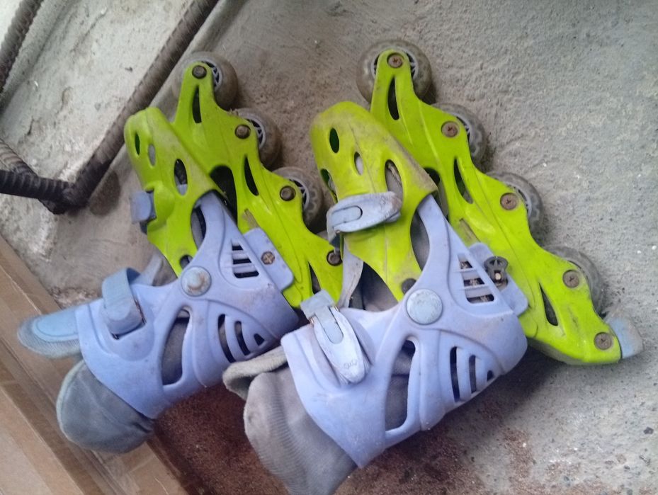 Детские роликовые коньки