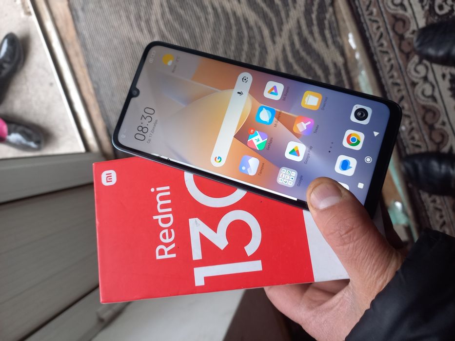 Redmi 13C holati ideal tiniq 256GB hotirasi 8GB aperativka karobka bor