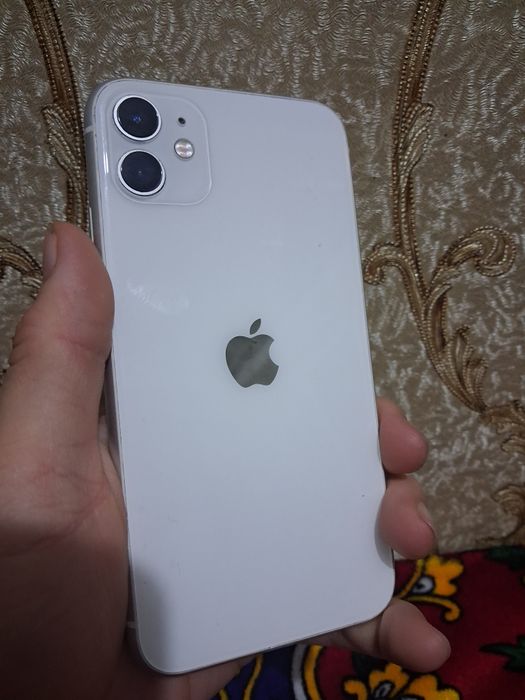 Iphone 11 sotiladi