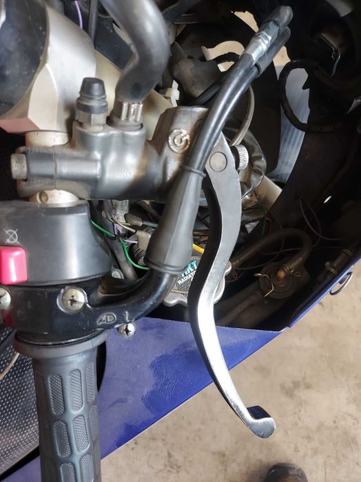 Yamaha YZF R1 1999 pt dezmembrat sau reparat