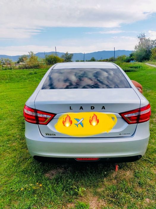 Продам машину  Лада Веста
