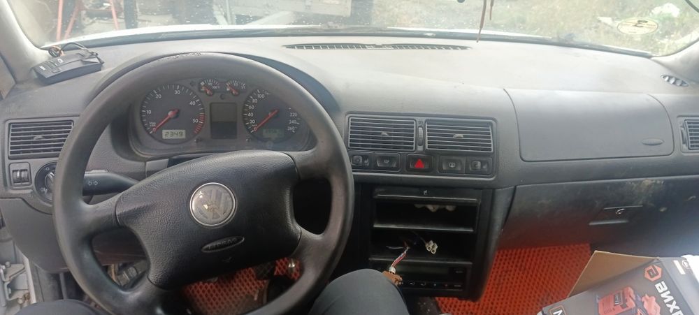 Продам автомобиль Golf 4 (гольф 4)