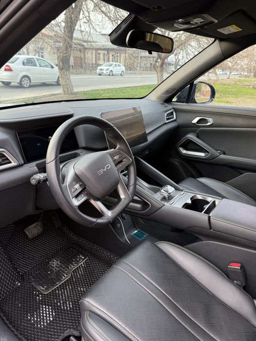 BYD Yuan Up srochno sotiladi ofitcial garantiyalik