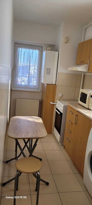 Inchiriez Garsoniera