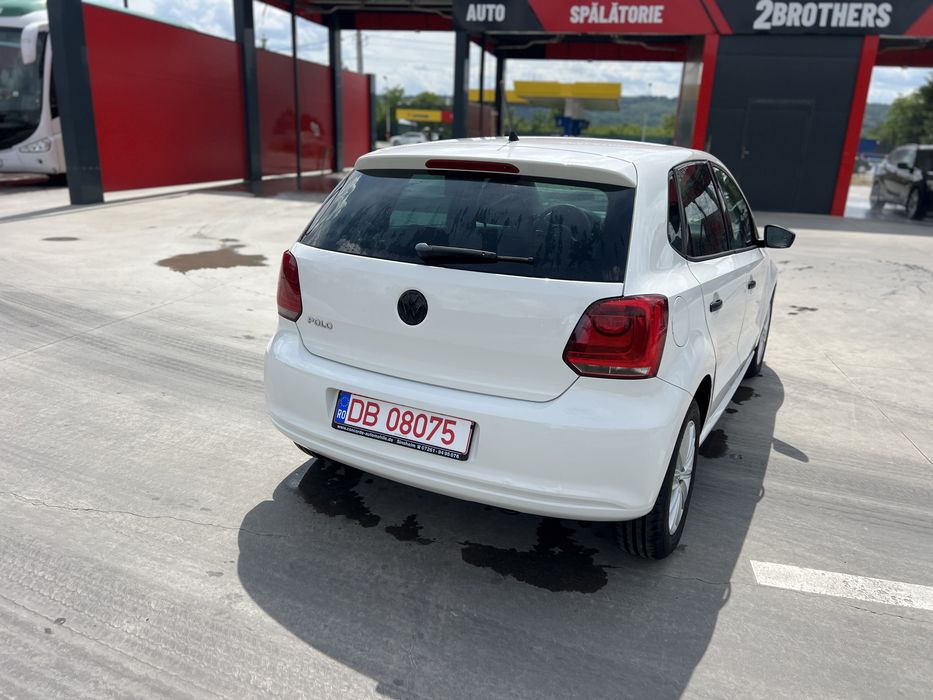 VOLKSWAGEN Polo 2013 — imagine 4