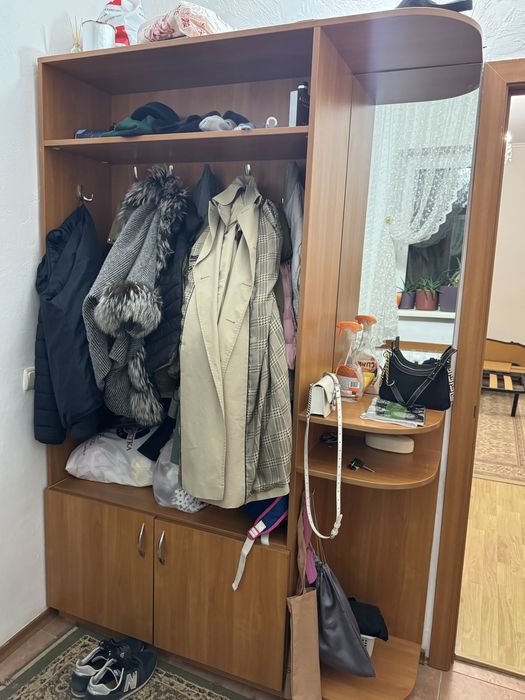 Продам мебель для прихожей комнаты, в хорошем качестве