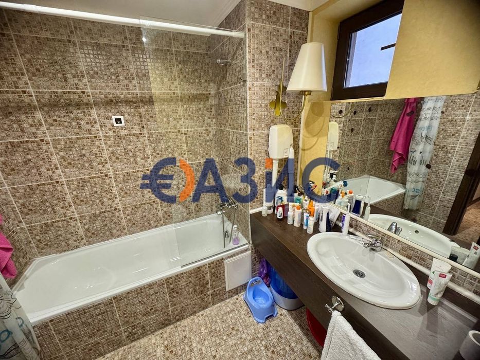 Продава се Двустаен апартамент в к.к. Слънчев бряг - 78 кв.м за 615 €/кв.м - Снимка #13