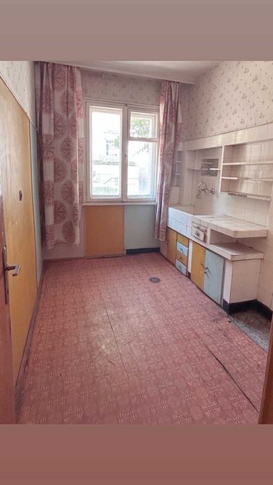 Продава се Четиристаен апартамент в Пловдив, Старият град - 114 кв.м за 1430 €/кв.м - Снимка #4