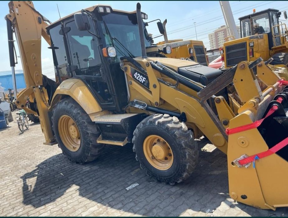 Услуга трактор 3в1 погрузчик-эксковатор