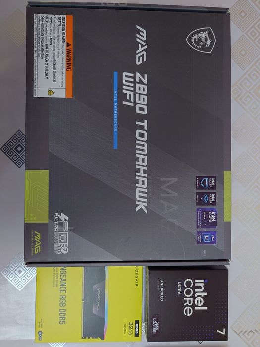 Intel Ultra 7 265K / MSI Z890 TOMAHAWK / CORSAIR 32GB / RTX 4070 OC