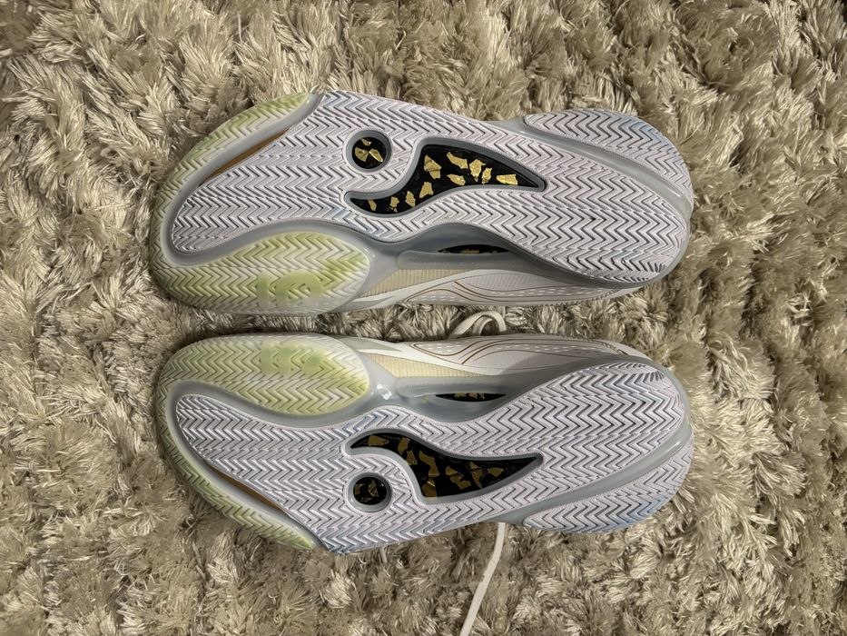 Li-Ning Way of Wade 808 Ultra 5 "Road to finals"