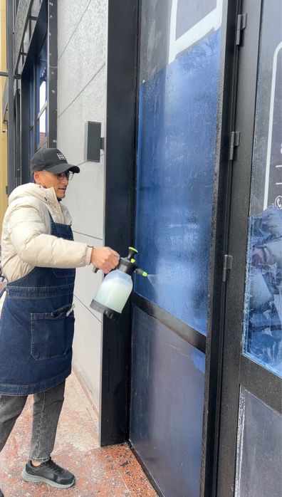 Демонтаж пленок (Plenkani ko'chirish)