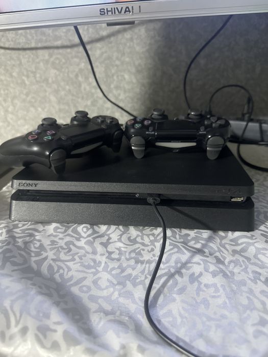 ps4 slim idealniy