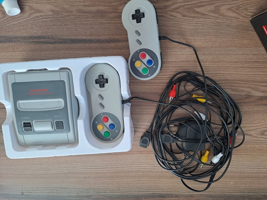 Конзолна ретро игра